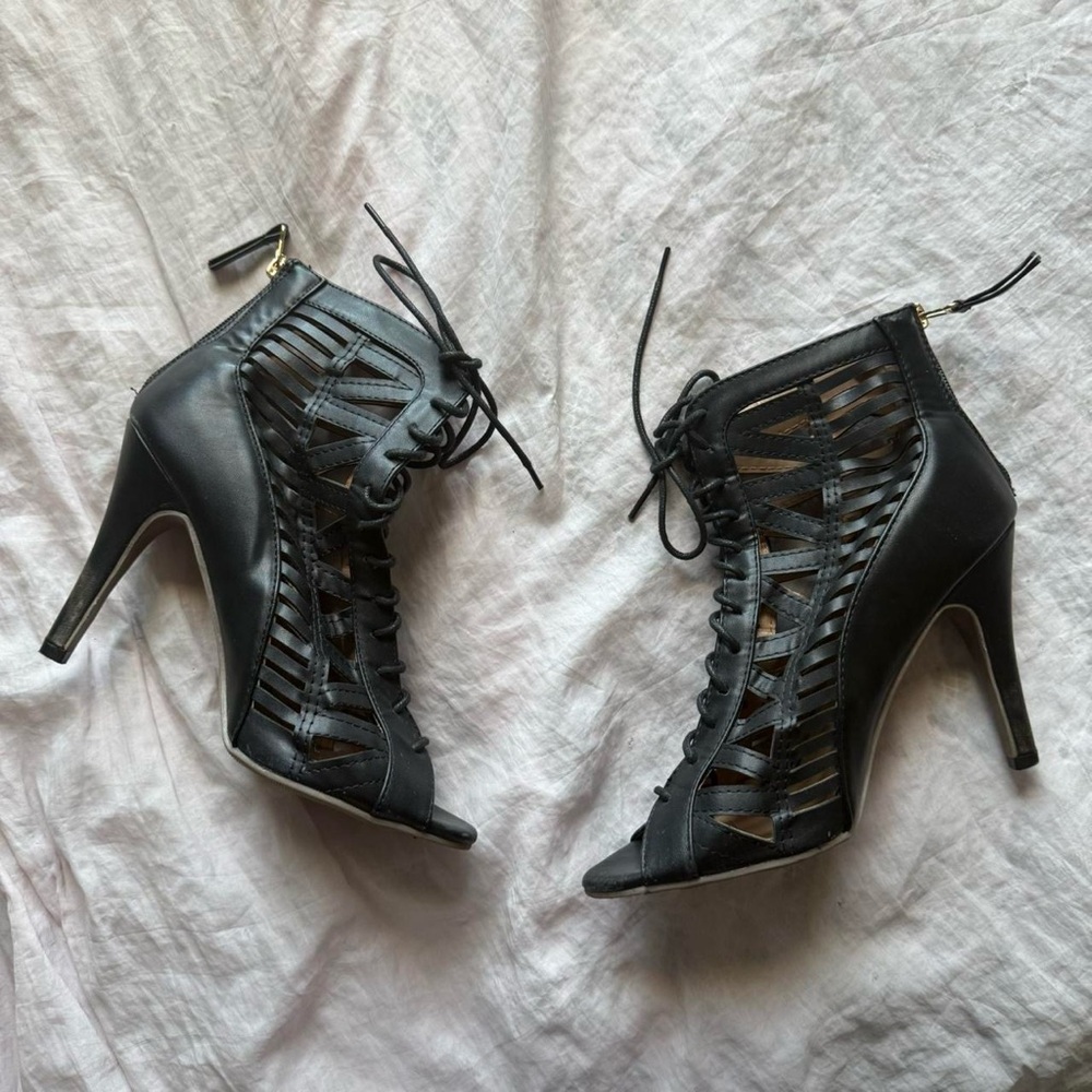 Rue21 Black cage heels